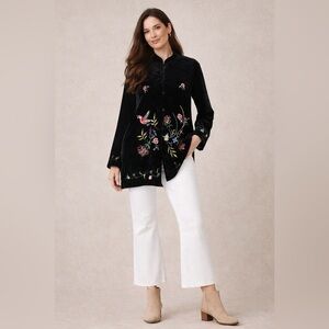 Vintage Velvet Dark Floral Embroidered Tunic Top Bohemian Whimsical Large